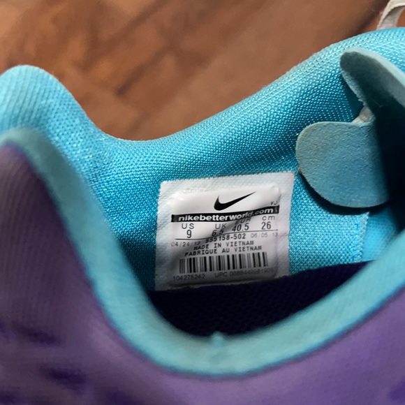 Nike Free 5.0 Shoes - Picture 7 of 9